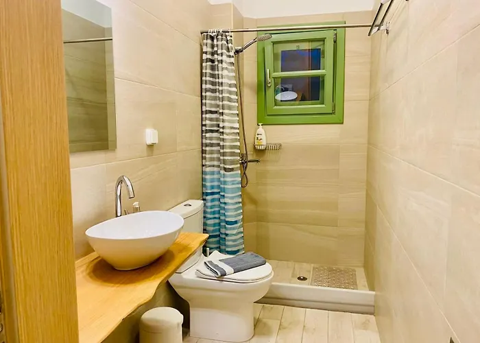 Sophia's - Thyme * Lipsi